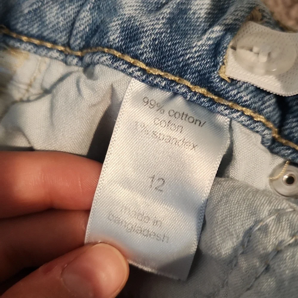 Elsie Distressed Mom Jeans - Picture 3 of 4